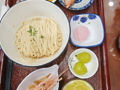 -百年老字号·观振兴蟹黄面·三虾面·苏式面(观前街富仁坊巷店)