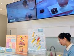 -好利来(高新枫叶广场店)