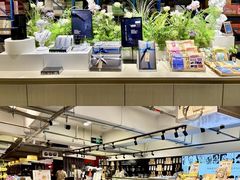 -先锋书店(五台山总店)