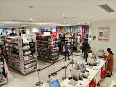 -优衣库(重庆沙坪坝印象汇店)