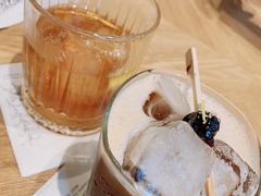 -星巴克臻选(上海合生汇1F店)