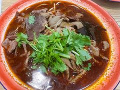 -刘二姐襄阳牛肉面(鸟巢店)
