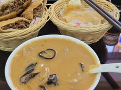 -方中山胡辣汤(西安高新区店)