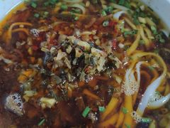 -矮子粉店1985·长沙米粉(湘春路店)