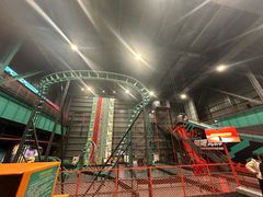 -极限PLAY运动娱乐新世界·团建派对潮玩休闲馆·室内蹦极高空游乐园