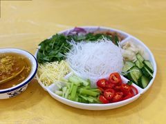 -官塘陈记鱼生·潮汕砂锅粥·牛肉火锅(潮枫路总店)