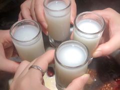 -湊湊火锅·茶憩(杭州湖滨银泰in77店)