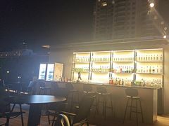 -Tipsy Bar•屋顶露台酒吧&水烟吧