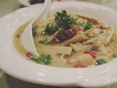 家乡腌肉炖春笋-东四民芳餐厅(世茂工三店)