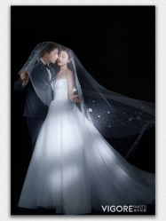 -雪中彩影婚纱摄影·微光艺术中心