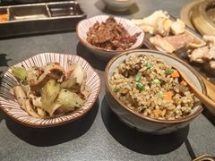 -铭牛烧肉·和牛海鲜自助(高新月牙湖店)