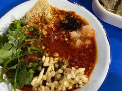 -马路边边麻辣烫(世纪金源店)