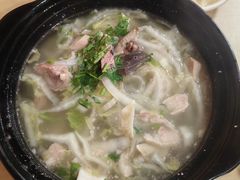 -闫家驴肉老店(华电一校店)