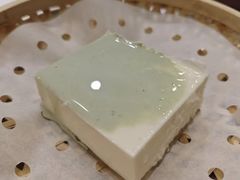 -东方豪景花园酒店·怡景旋转餐厅