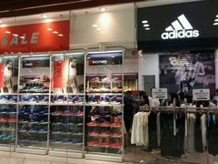 -东荟城名店仓