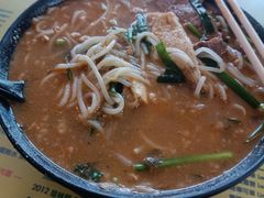 -星林居酸辣米线餐厅