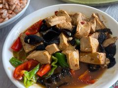 -天乐农家鱼头王(天目湖店)