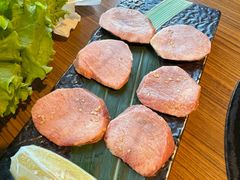 -炼火烤肉店