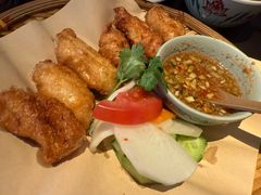 -大头虾越式风味餐厅(光明广场店)