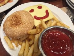 -Pancakes on the rocks(Darling Harbour)