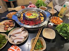 -洞亭火锅(防空洞总店)