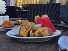 -曼谷湄南河畔华美达广场酒店