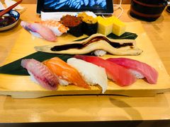 富士山手握寿司套餐-沼津魚がし鮨(御殿場アウトレット店)
