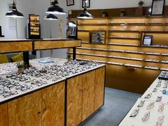 -罗伯特眼镜·蔡司官方授权(罗湖国贸店)