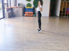 -LikingFit24小时健身•普拉提(张江店)