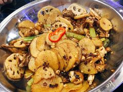 干锅牛蛙-蛙蛙叫干锅年代(常熟二店)