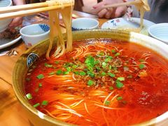-自贡盐帮菜·玩辣餐厅(樱花园西街店)