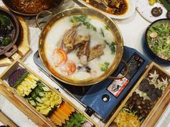 腊排骨火锅-敏珠拉姆藏餐·南京厨房(富春江东街店)