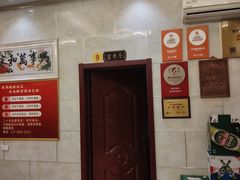 -宾朋海鲜特色美食餐厅·纯手工鲅鱼水饺(兴海路店)