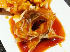 招牌松鼠鱼小份-老苏州芳和园茶酒楼  传统苏帮菜(观前店)