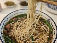 -镇南锅盖面馆(解放路店)