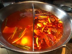 -湊湊火锅·茶憩(新中关购物中心店)