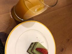 -昆山裕元花园酒店·温莎西餐厅
