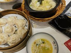 -馋三尺蟹粉小笼(人民广场店)