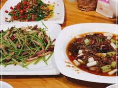 -自贡盐帮菜·玩辣餐厅(樱花园西街店)