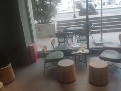 -星巴克臻选(青岛麦凯乐分店)