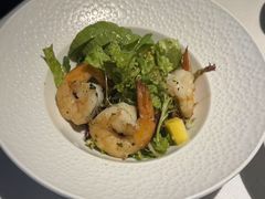 牛油果大虾色拉-弦月窗LUNETTE BY AMANDA(复兴路店)