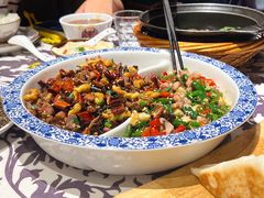 民国霸王兔-杨记隆府(时代天街店)
