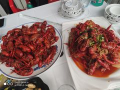 -有钳洞庭湖小龙虾大闸蟹(金楠天街店)