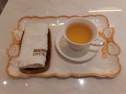 -香港倾城国际·美容美体中心