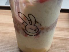 草莓甜心优酪雪-满记甜品(金融街店)