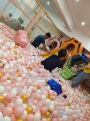 -趣童婴幼儿SPA母婴生活馆(孔雀城店)