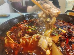 -鸿顺老铁锅美蛙鱼府(解放碑店)
