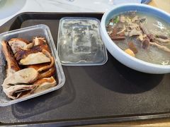 -老新隆牛肉锅贴(新街口店)