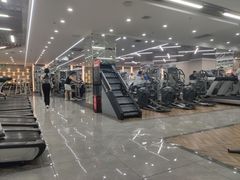 -美航国际健身(北京华联店)