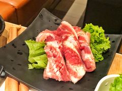 -新田360广场(上海华侨城店)